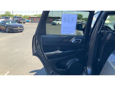 2021 Jeep Grand Cherokee Base