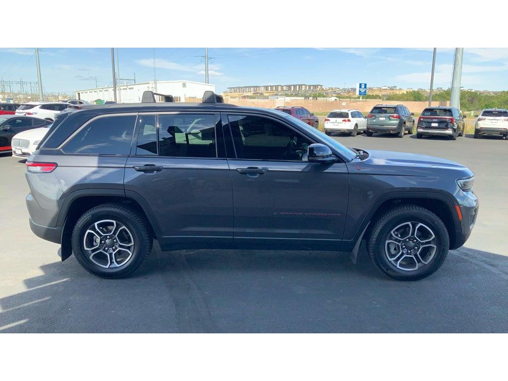 2022 Jeep Grand Cherokee Trailhawk