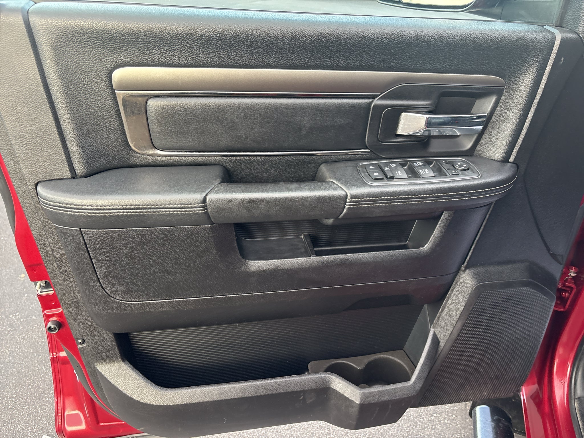 2015 RAM 1500 Sport