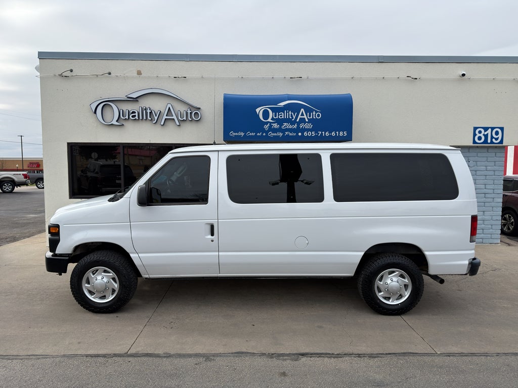 2012 Ford Econoline Wagon XL
