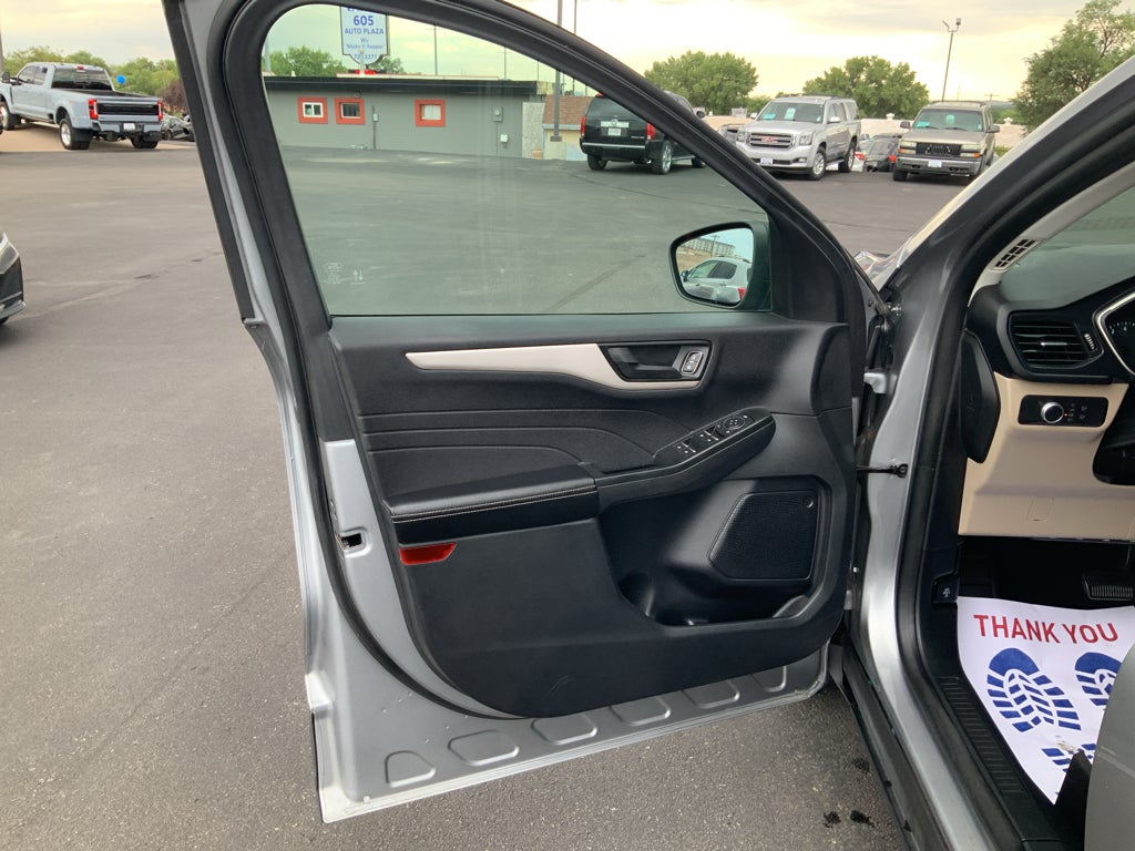 2022 Ford Escape SE