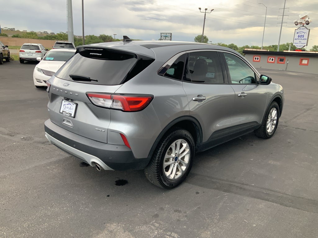 2022 Ford Escape SE