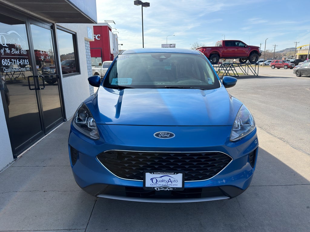2020 Ford Escape SE