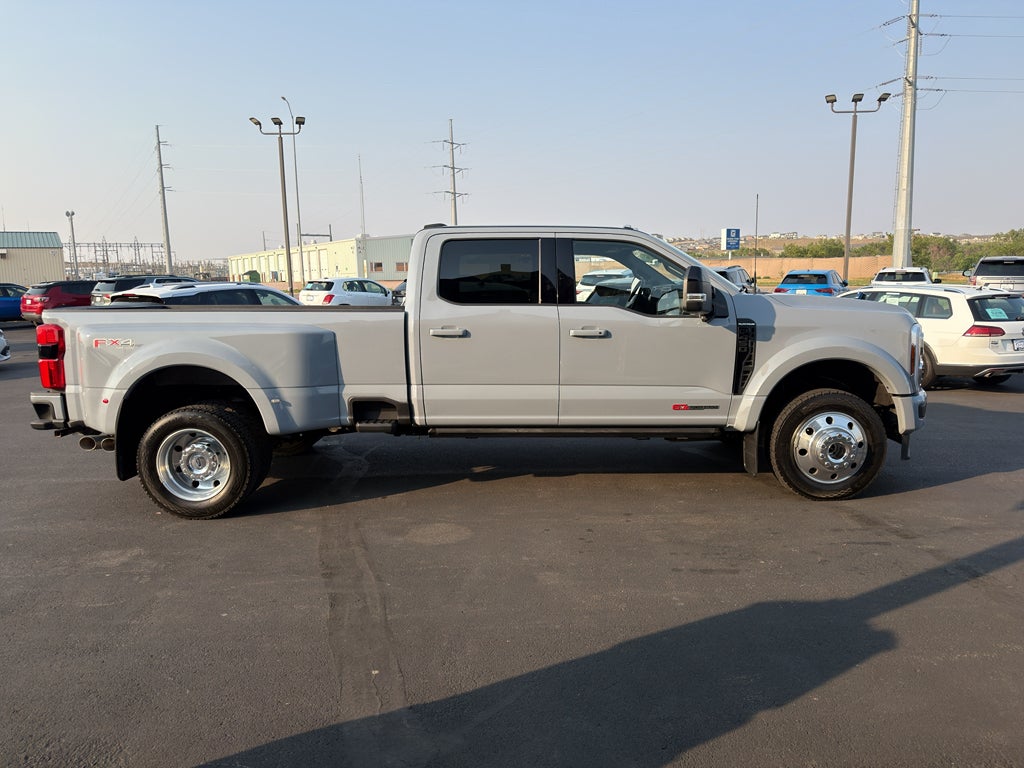 2025 Ford F-450 Platinum
