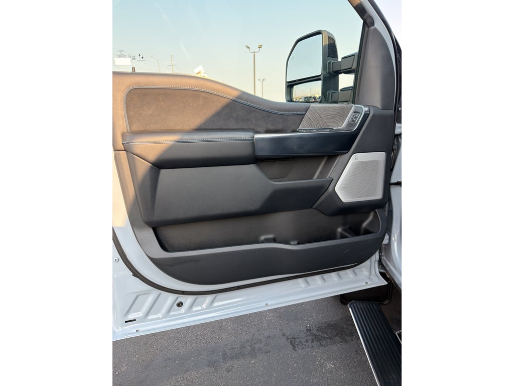 2025 Ford F-450 Platinum