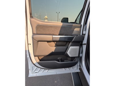 2025 Ford F-450 Platinum