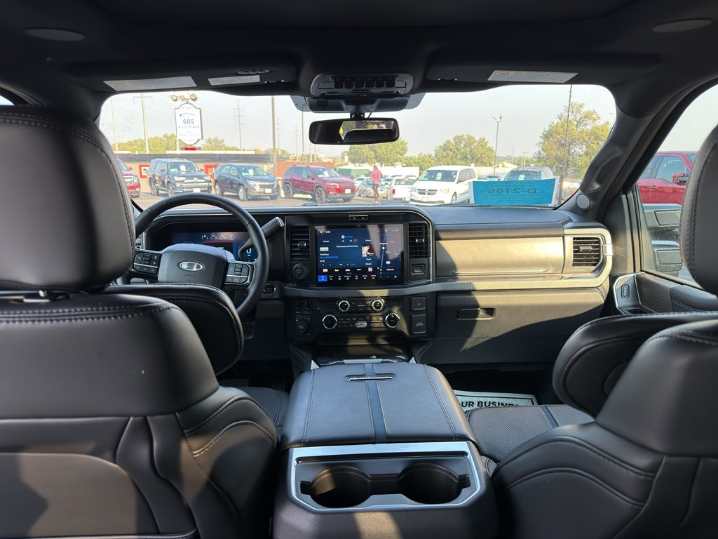 2025 Ford F-450 Platinum