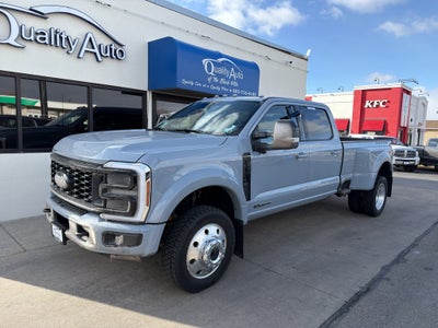 2025 Ford F-450 Platinum