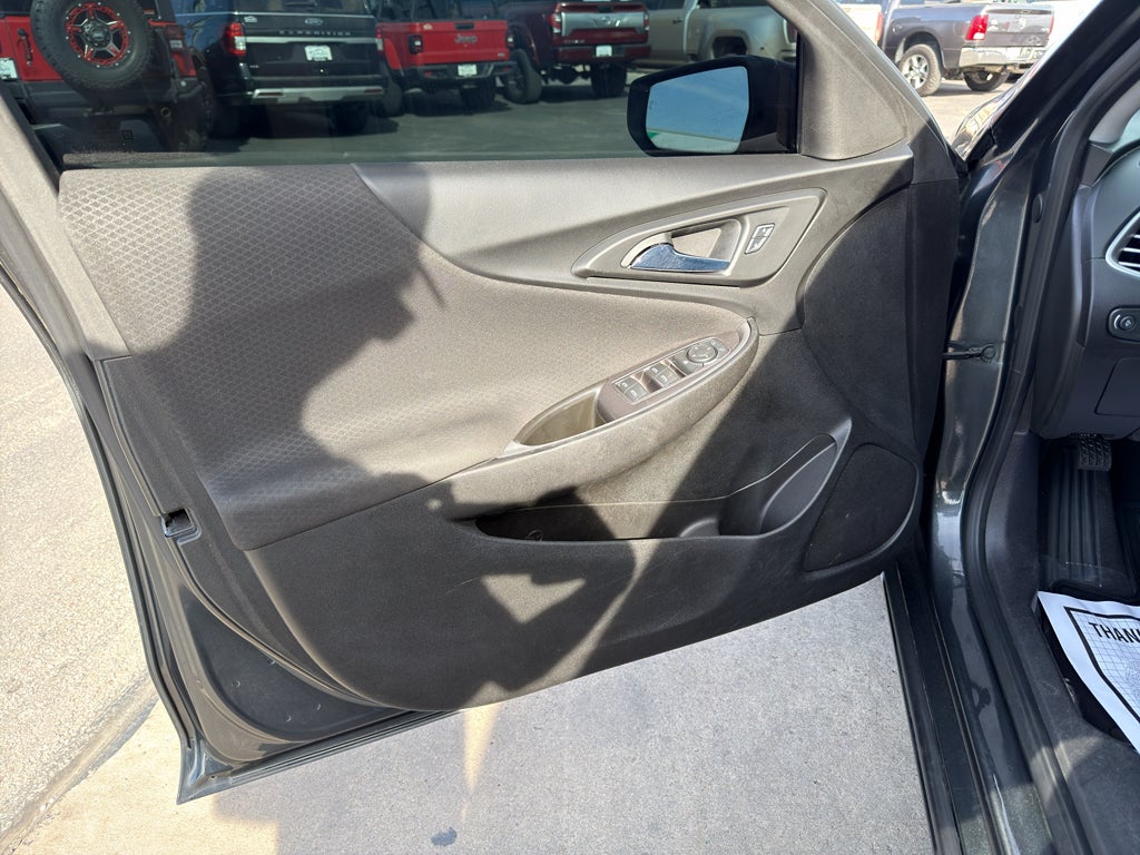 2017 Chevrolet Malibu LS