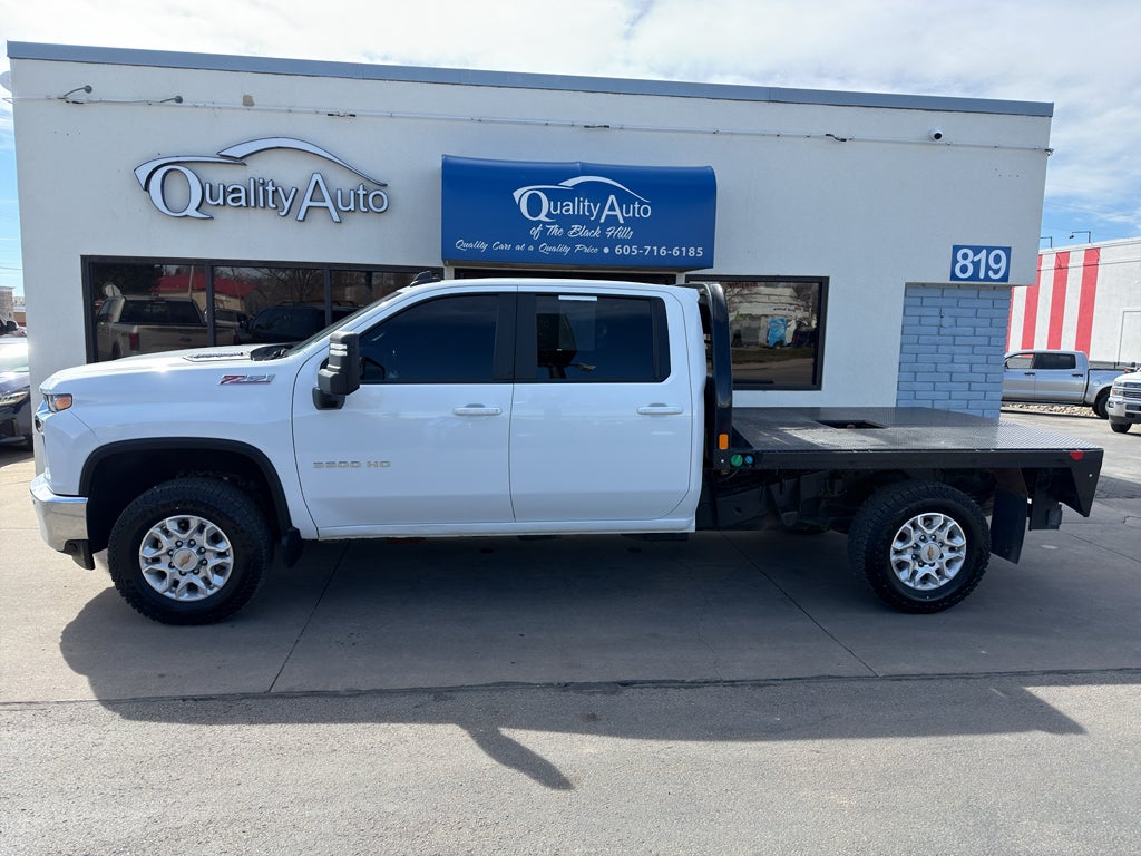 2023 Chevrolet Silverado LT