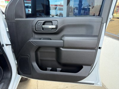 2023 Chevrolet Silverado LT