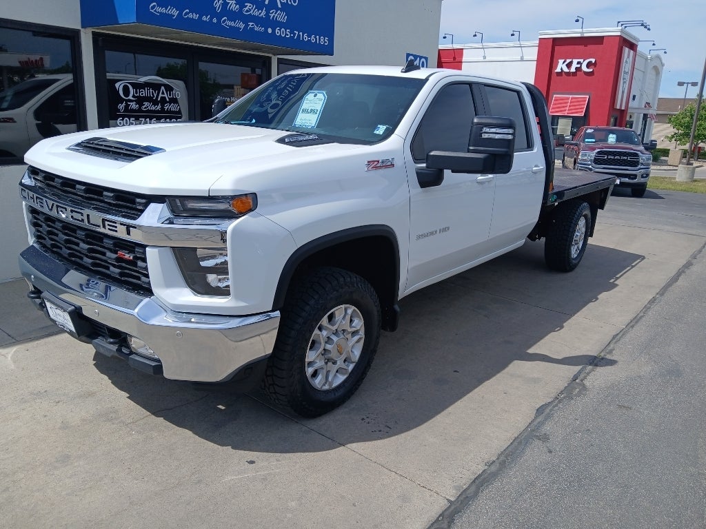 2023 Chevrolet Silverado LT