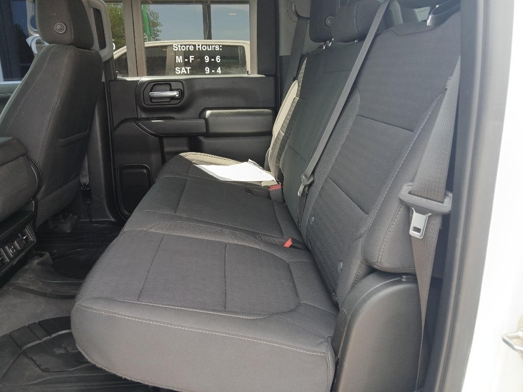 2023 Chevrolet Silverado LT