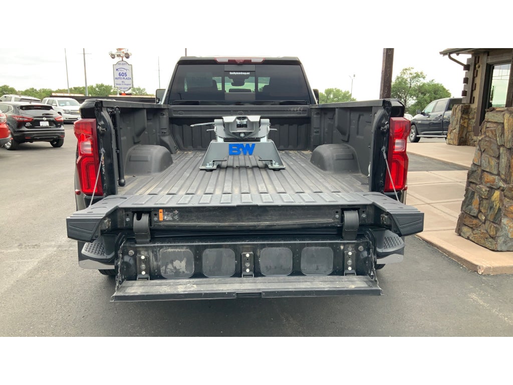 2024 Chevrolet Silverado High Country