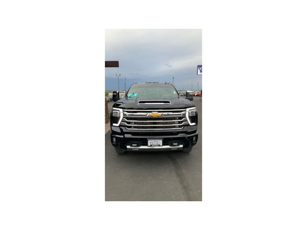 2024 Chevrolet Silverado High Country