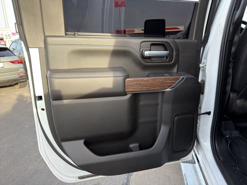 2022 Chevrolet Silverado High Country