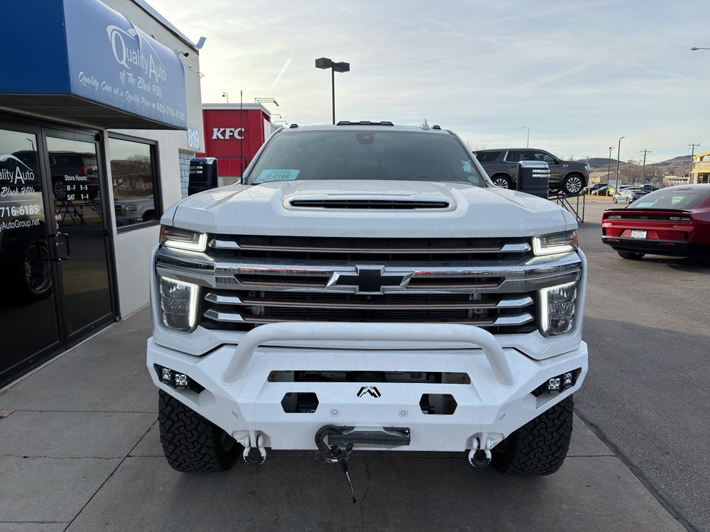 2022 Chevrolet Silverado High Country