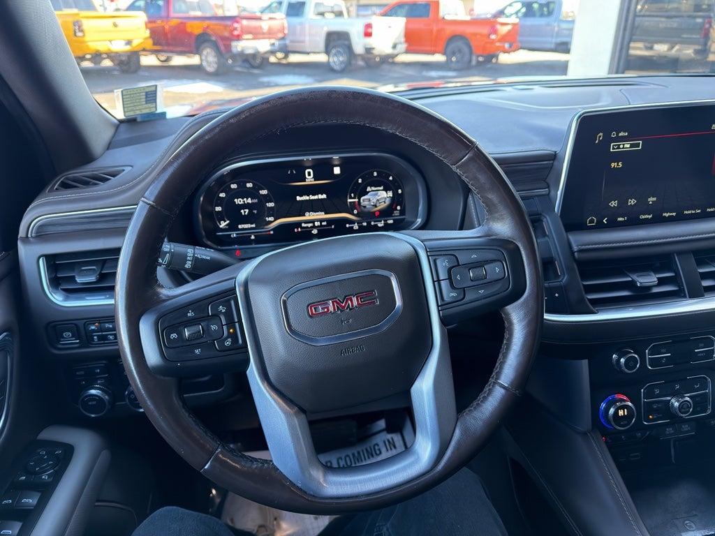 2022 GMC Yukon XL SLT