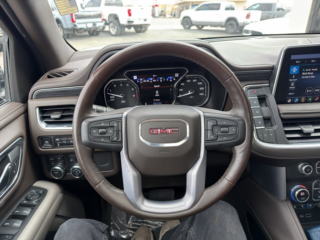 2021 GMC Yukon XL SLT