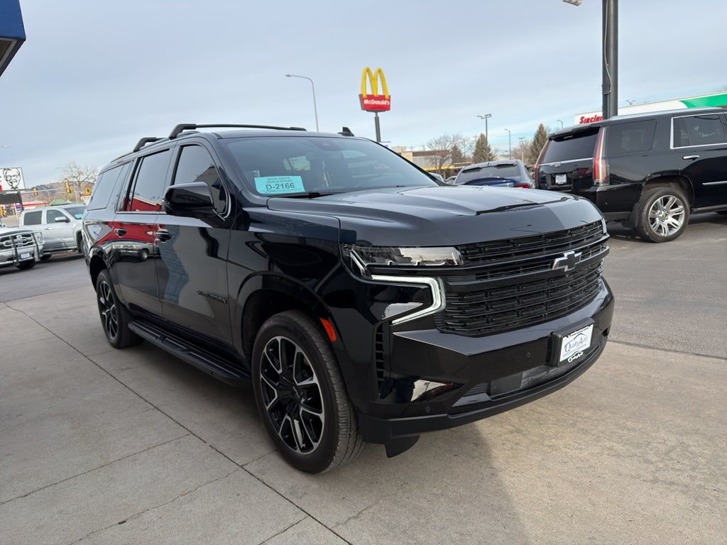 2023 Chevrolet Suburban RST