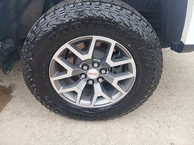 2021 GMC Canyon 4WD AT4 w/Leather