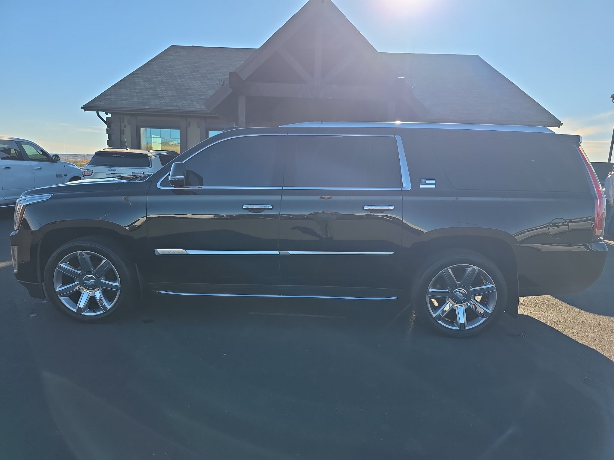 2019 Cadillac Escalade ESV Luxury