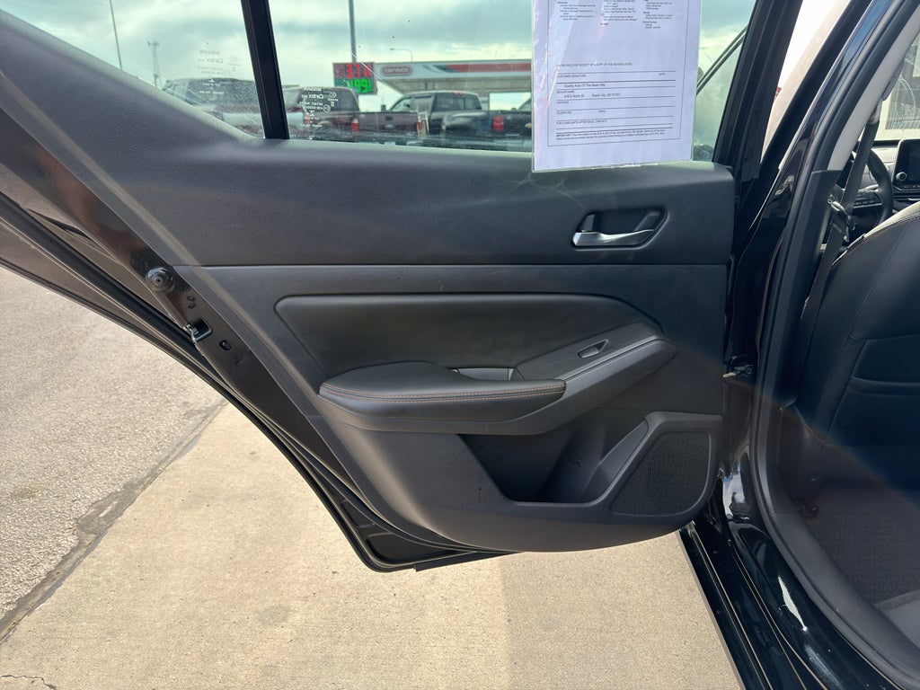 2020 Nissan Altima 2.5 SR