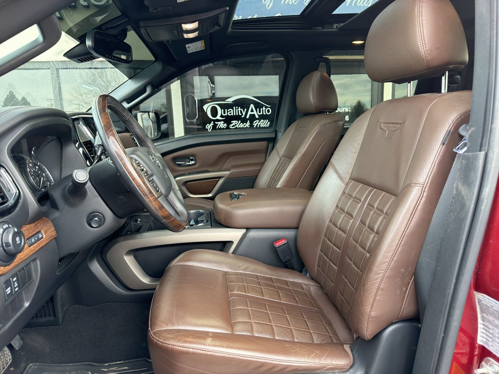 2021 Nissan Titan PLATINUM RESERVE