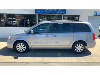 2016 Chrysler Town &amp; Country Touring