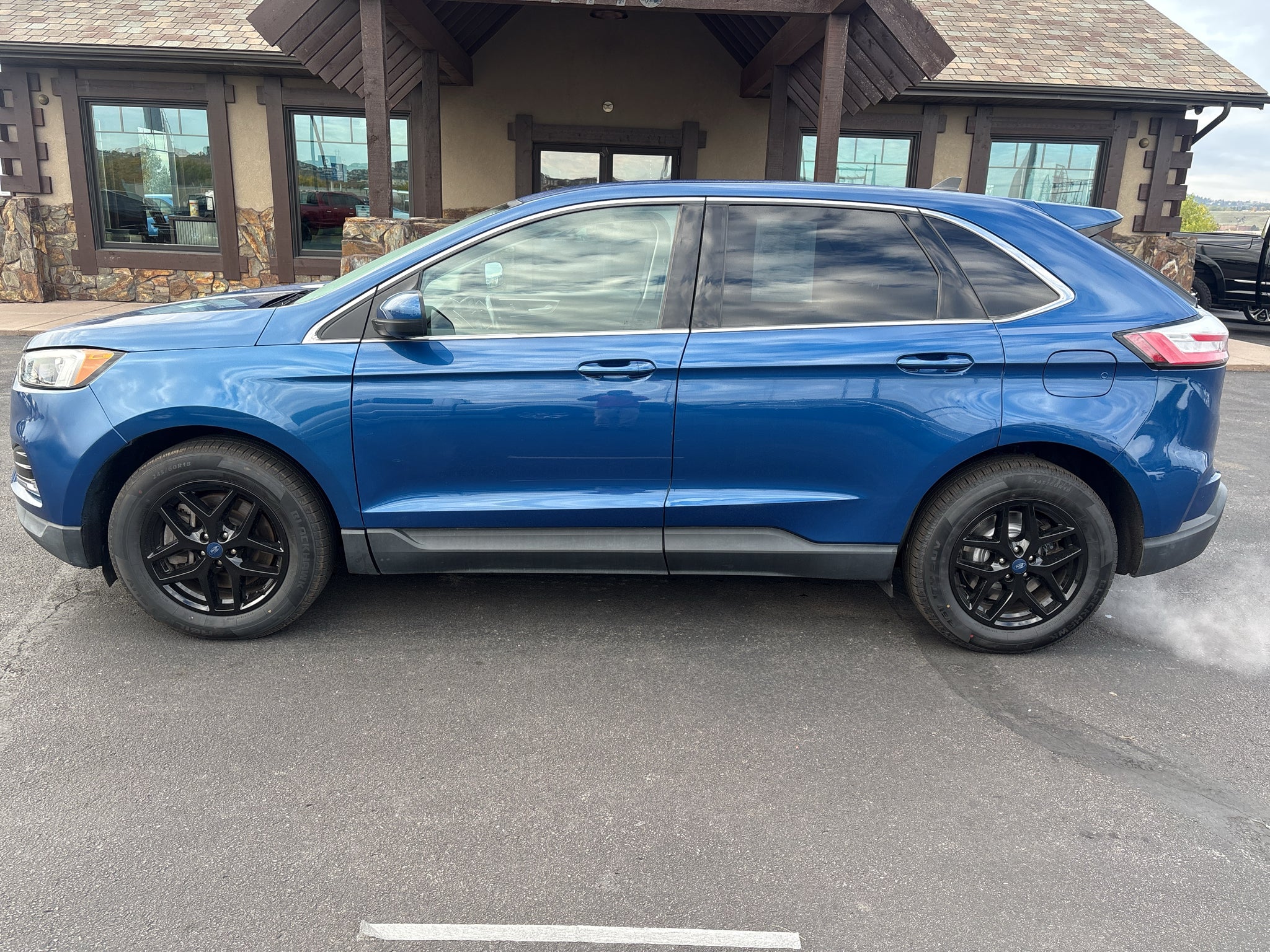 2022 Ford Edge