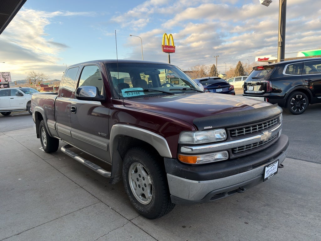 2000 Chevrolet Silverado LS