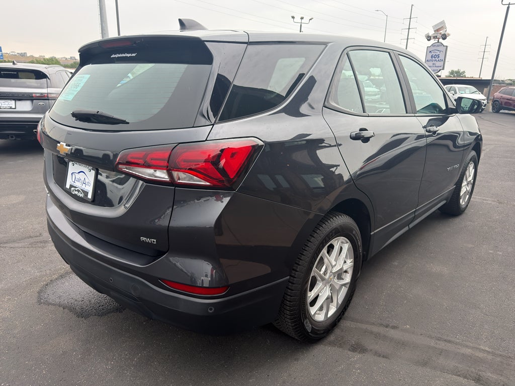2022 Chevrolet Equinox LS