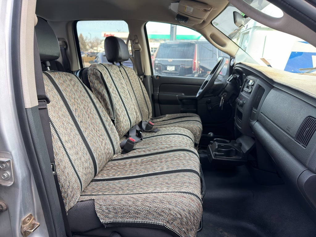 2005 Dodge Ram Pickup Base