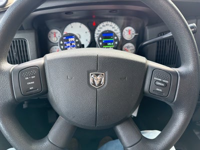 2005 Dodge Ram Pickup Base