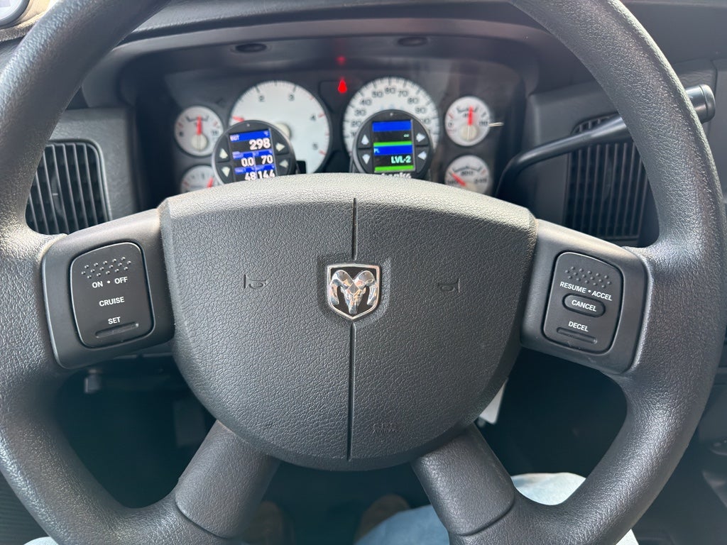 2005 Dodge Ram Pickup Base