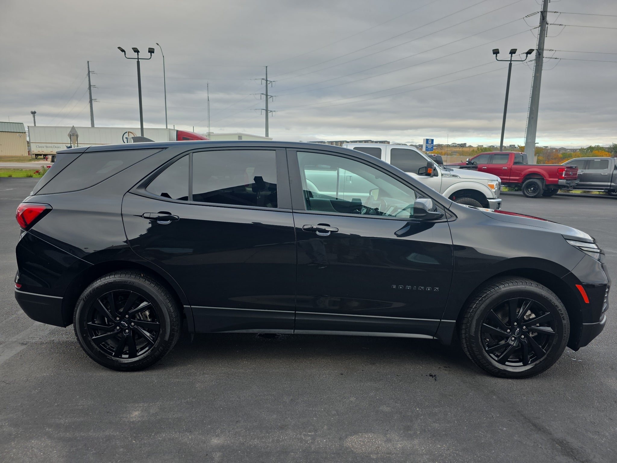 2023 Chevrolet Equinox LS