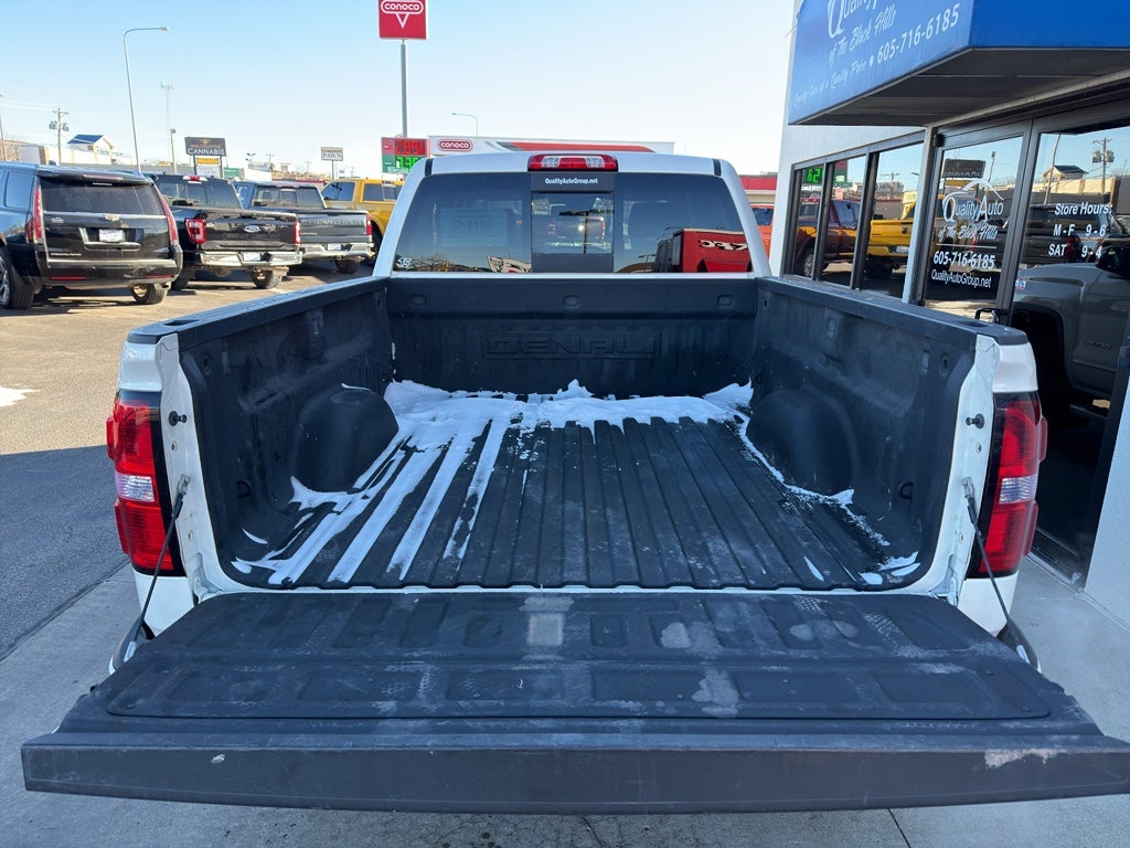 2015 GMC Sierra Denali