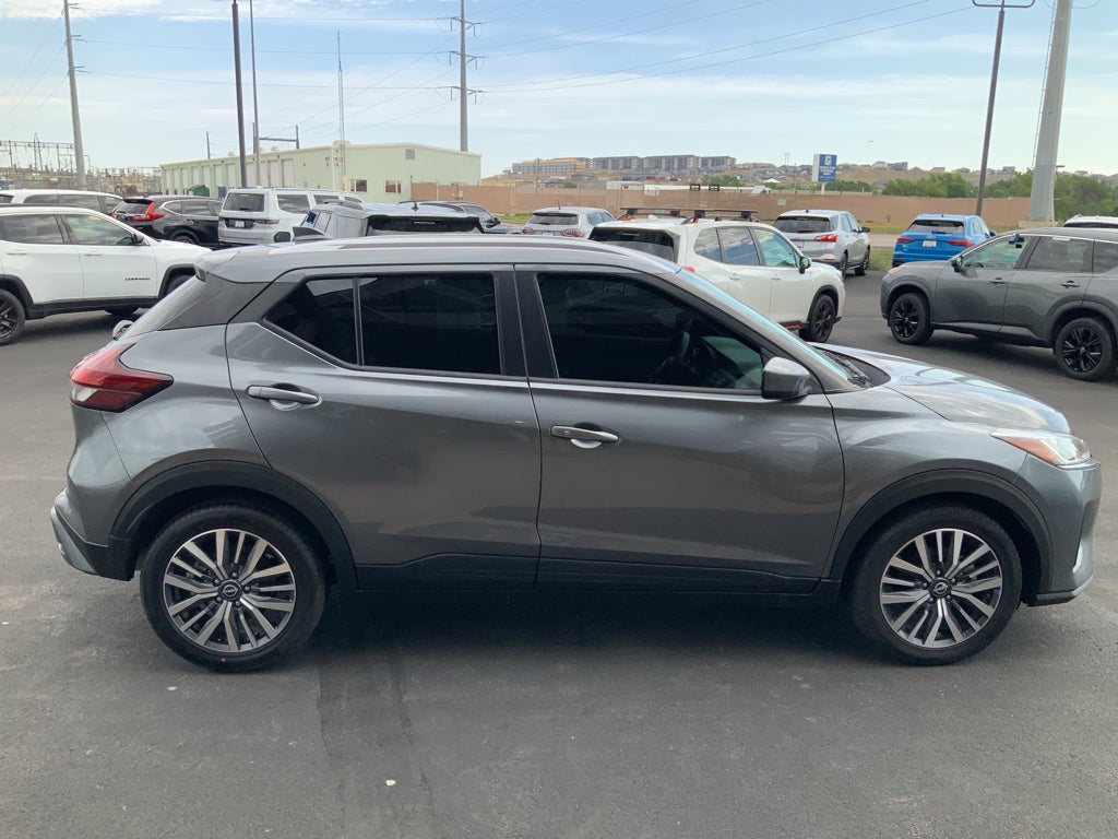 2021 Nissan Kicks SV