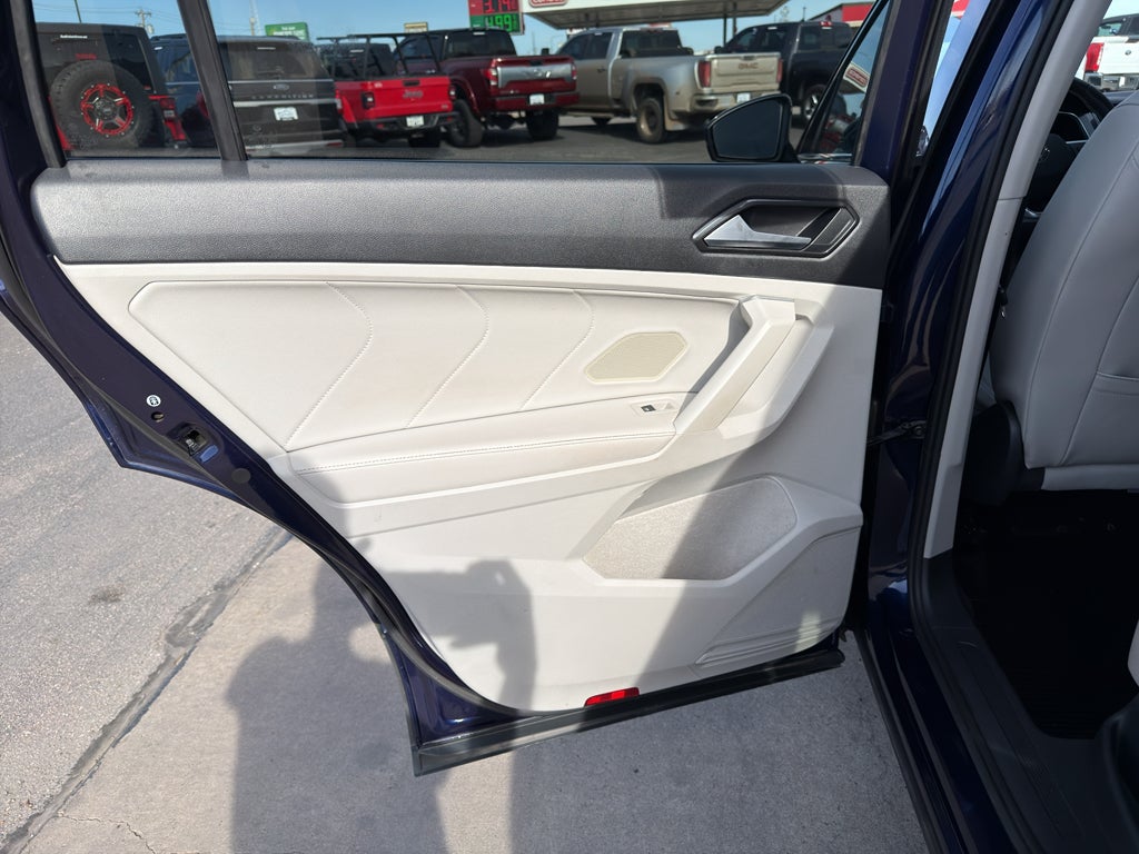 2022 Volkswagen Tiguan SE