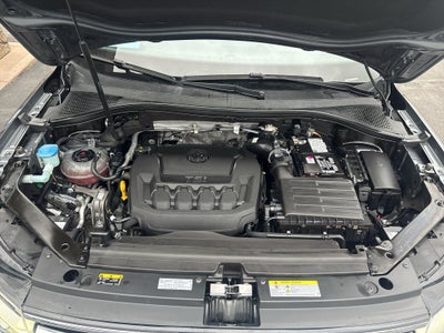 2023 Volkswagen Tiguan SEL R-Line