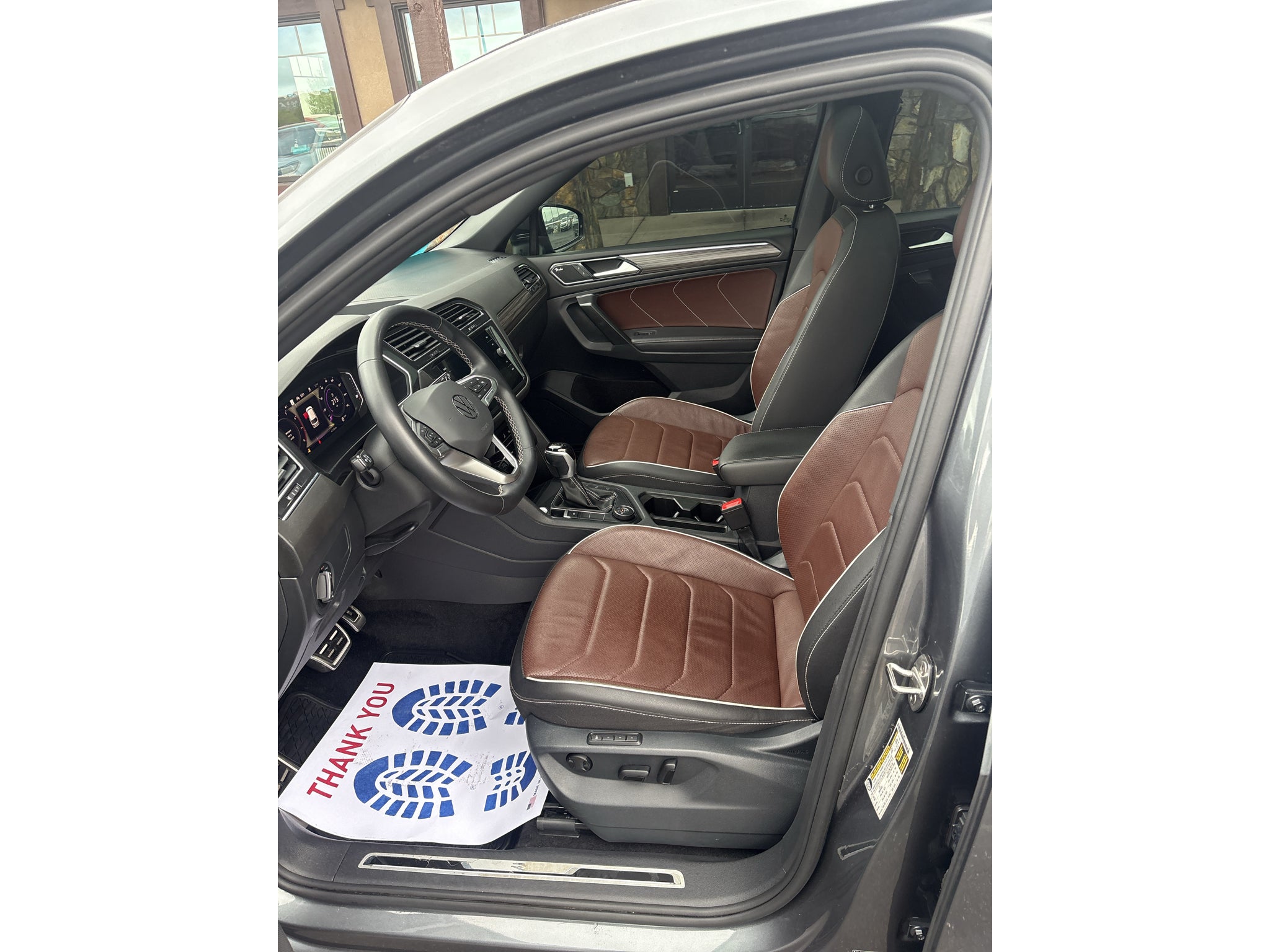 2023 Volkswagen Tiguan SEL R-Line