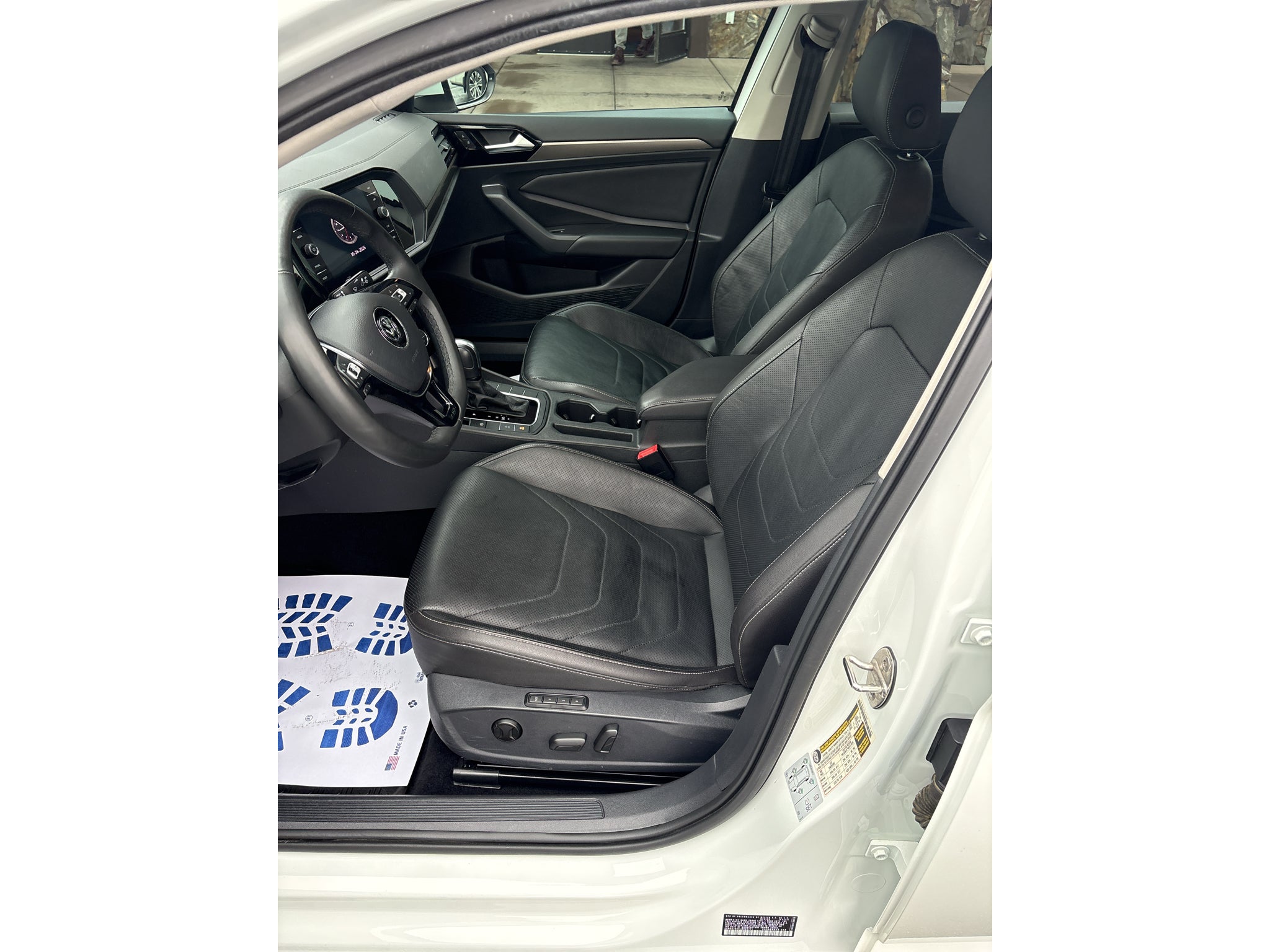 2020 Volkswagen Jetta SEL Premium