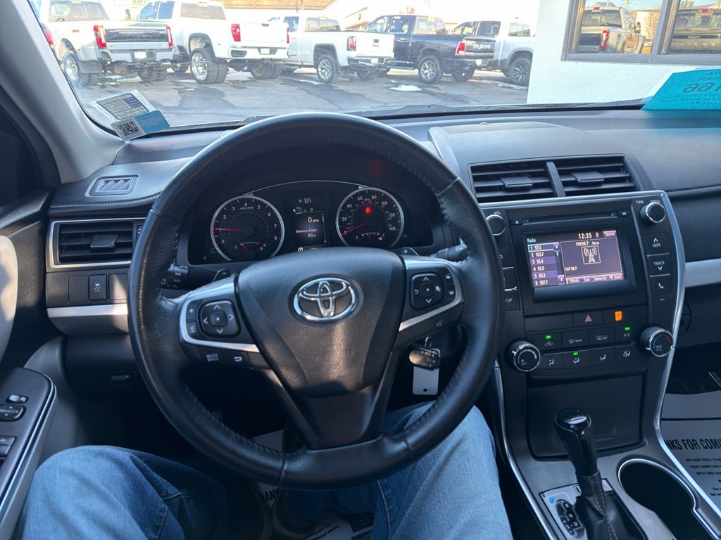 2017 Toyota Camry SE