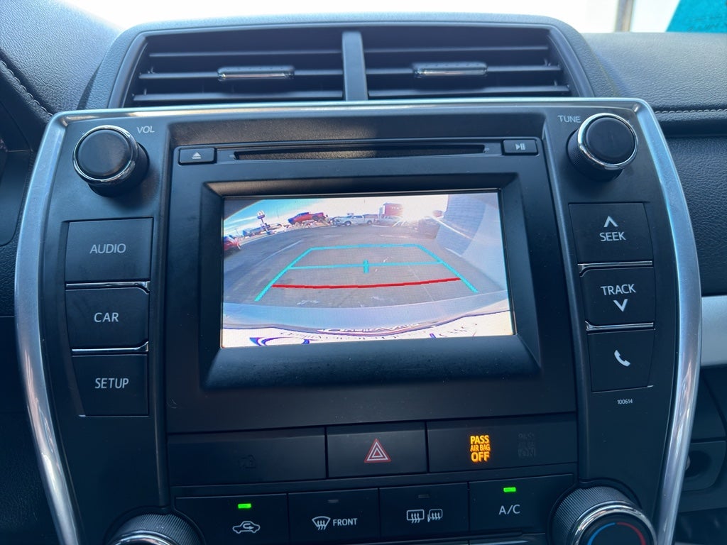 2017 Toyota Camry SE