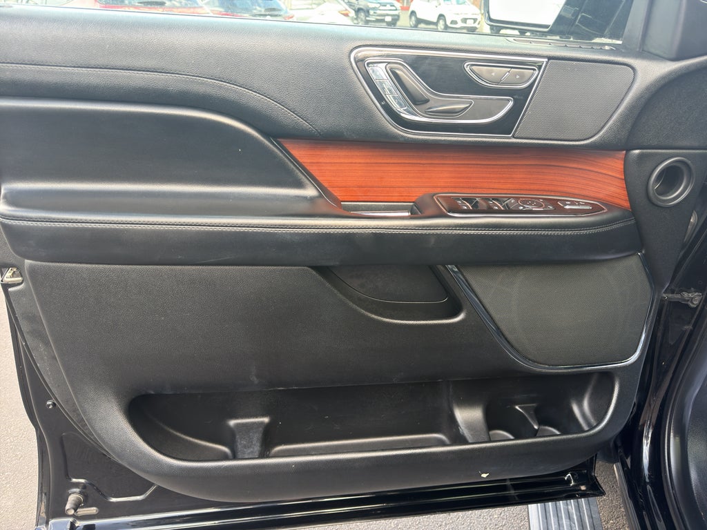 2018 Lincoln Navigator Select