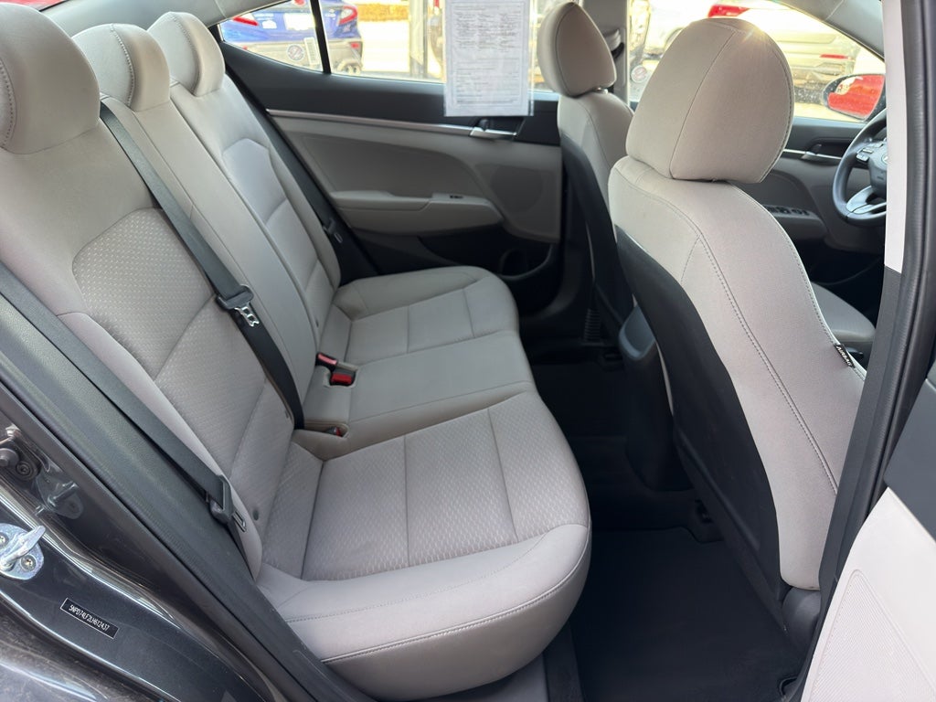 2020 Hyundai Elantra SE