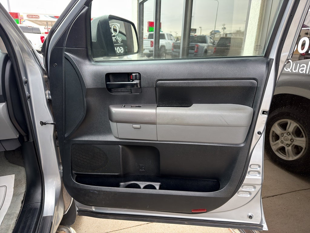 2011 Toyota Tundra Grade 5.7L V8 w/FFV (A6)