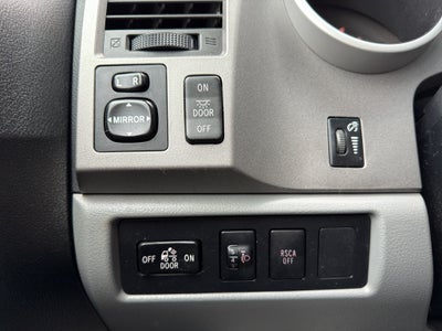 2011 Toyota Tundra Grade 5.7L V8 w/FFV (A6)