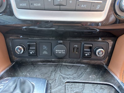 2018 INFINITI QX80 Base