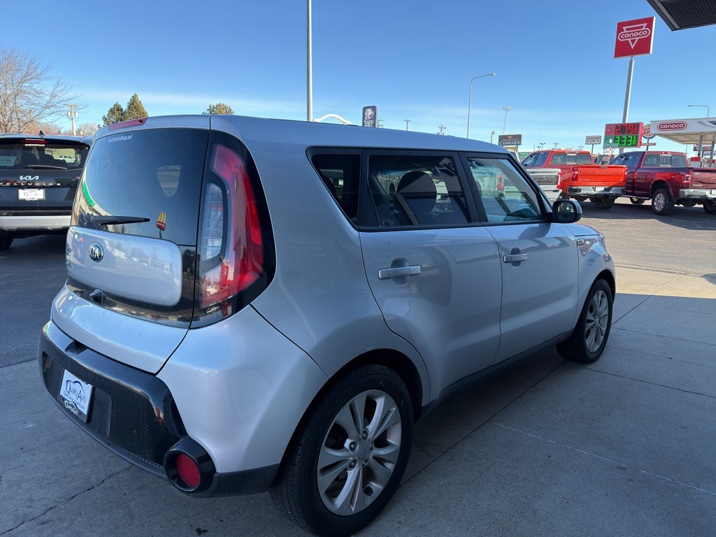 2016 Kia Soul +